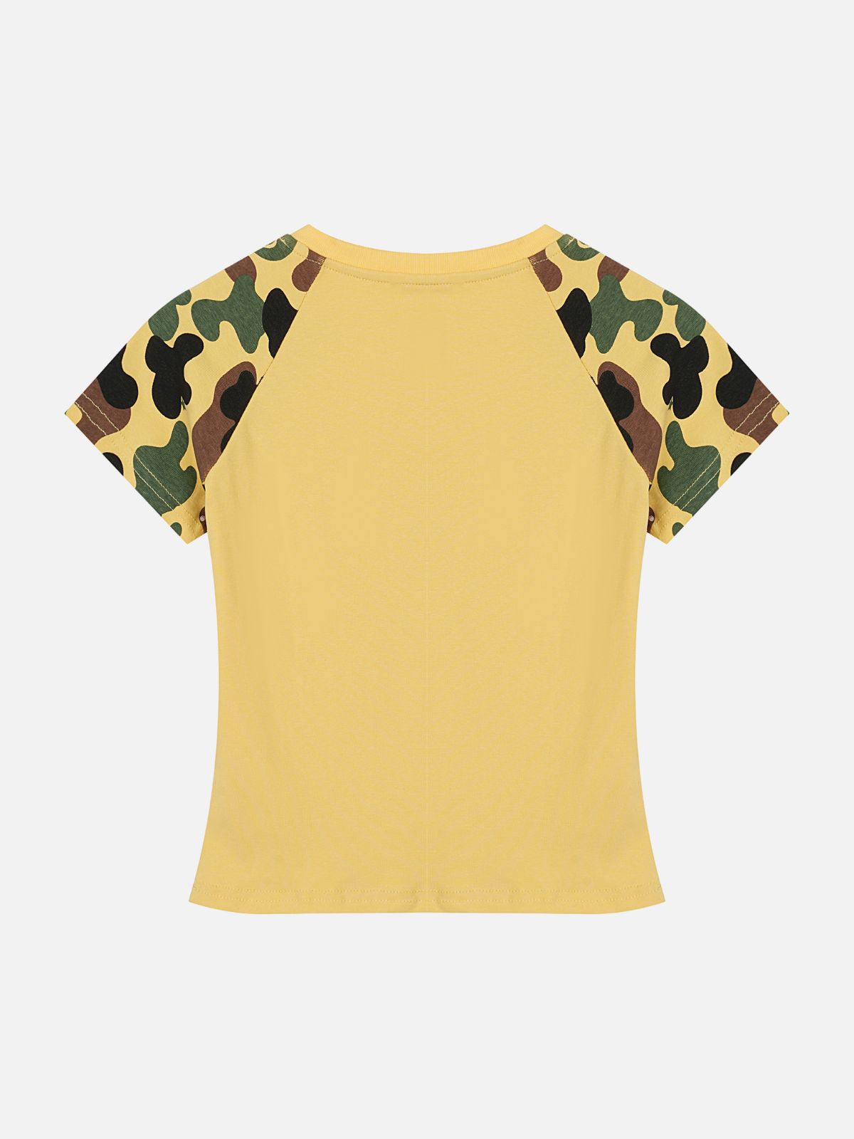 Haaura SHE'S QUEEN Graphic Tee
