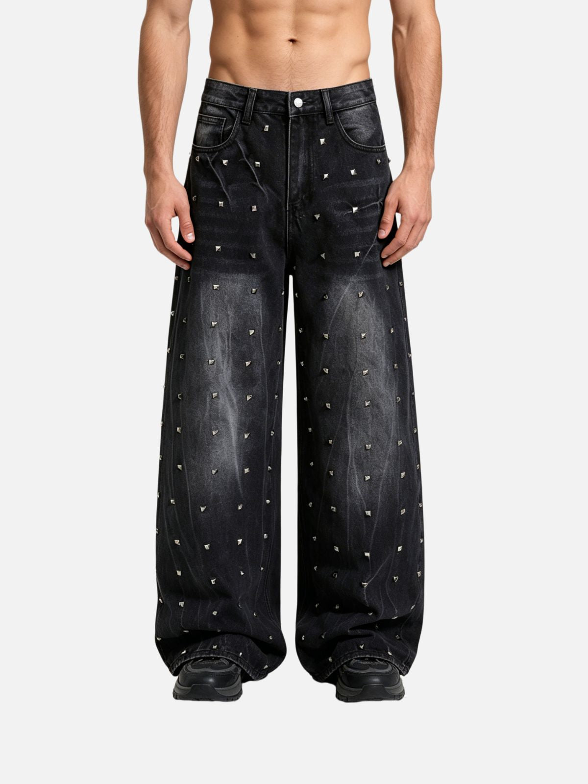 Haaura Baggy Vintage Washed Studded Jeans