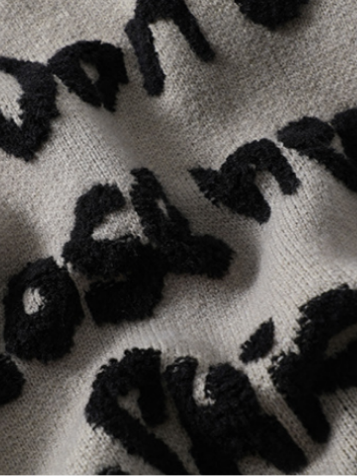 Haaura “Don‘t Lose Heart” Knit Sweater