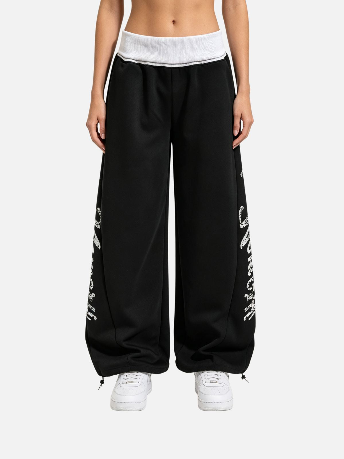 Haaura Contrast Waist Graphic Sweatpants