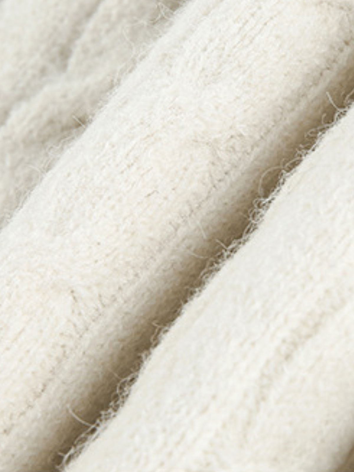 Haaura Cable Knit Button-Front Cardigan