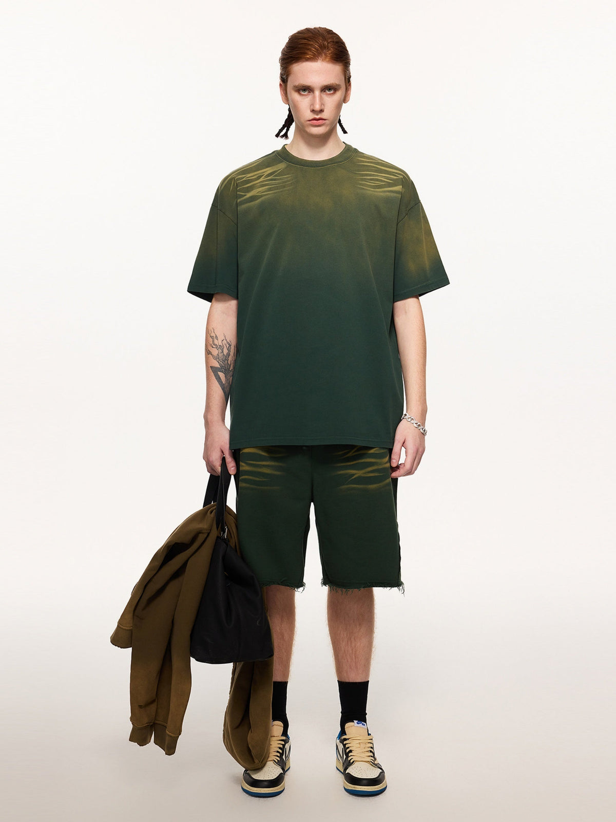 Haaura Gradient Washed Tee