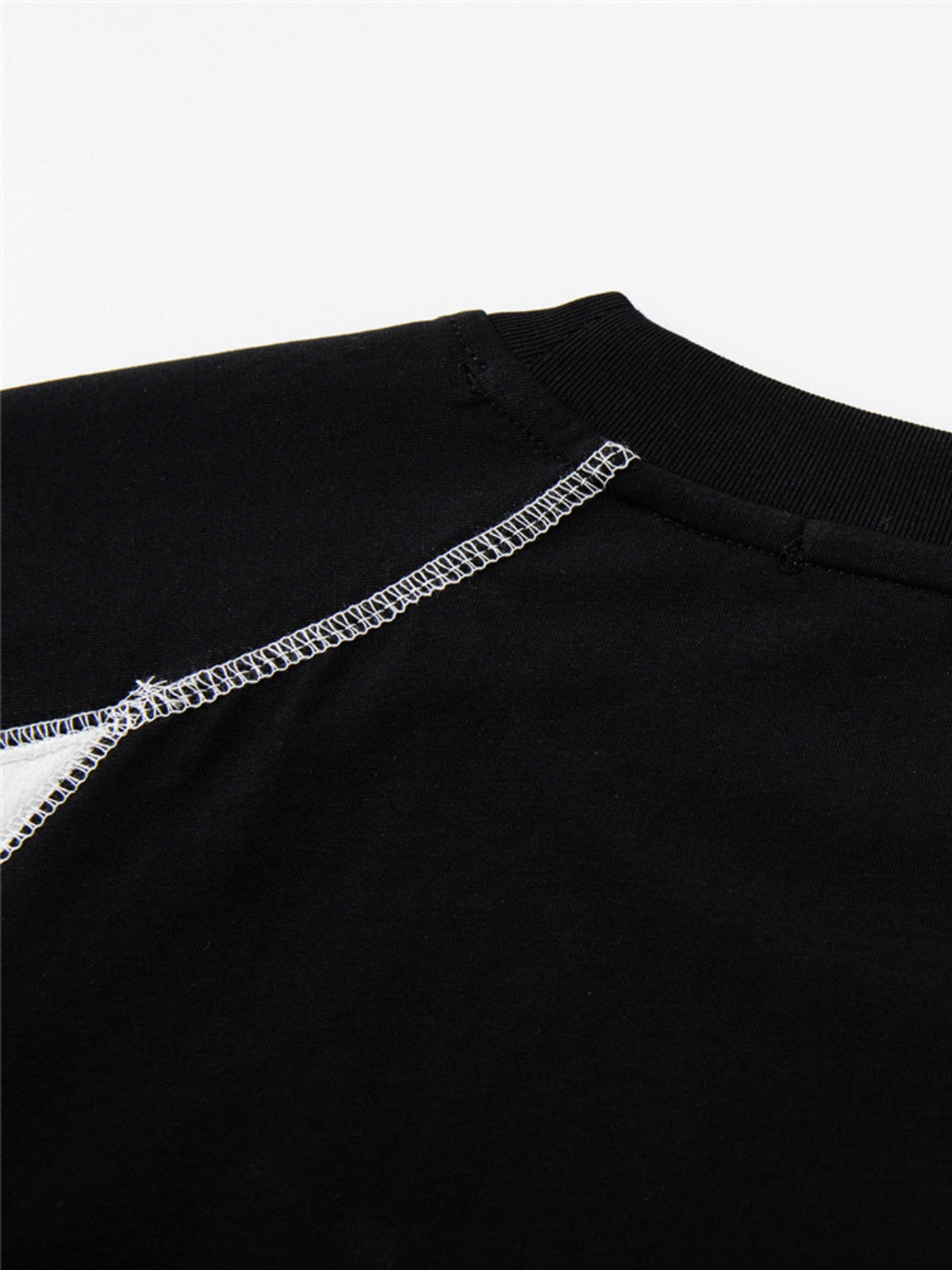 Haaura Oversized Color Block Asymmetric Stripe Reflective Print Tee