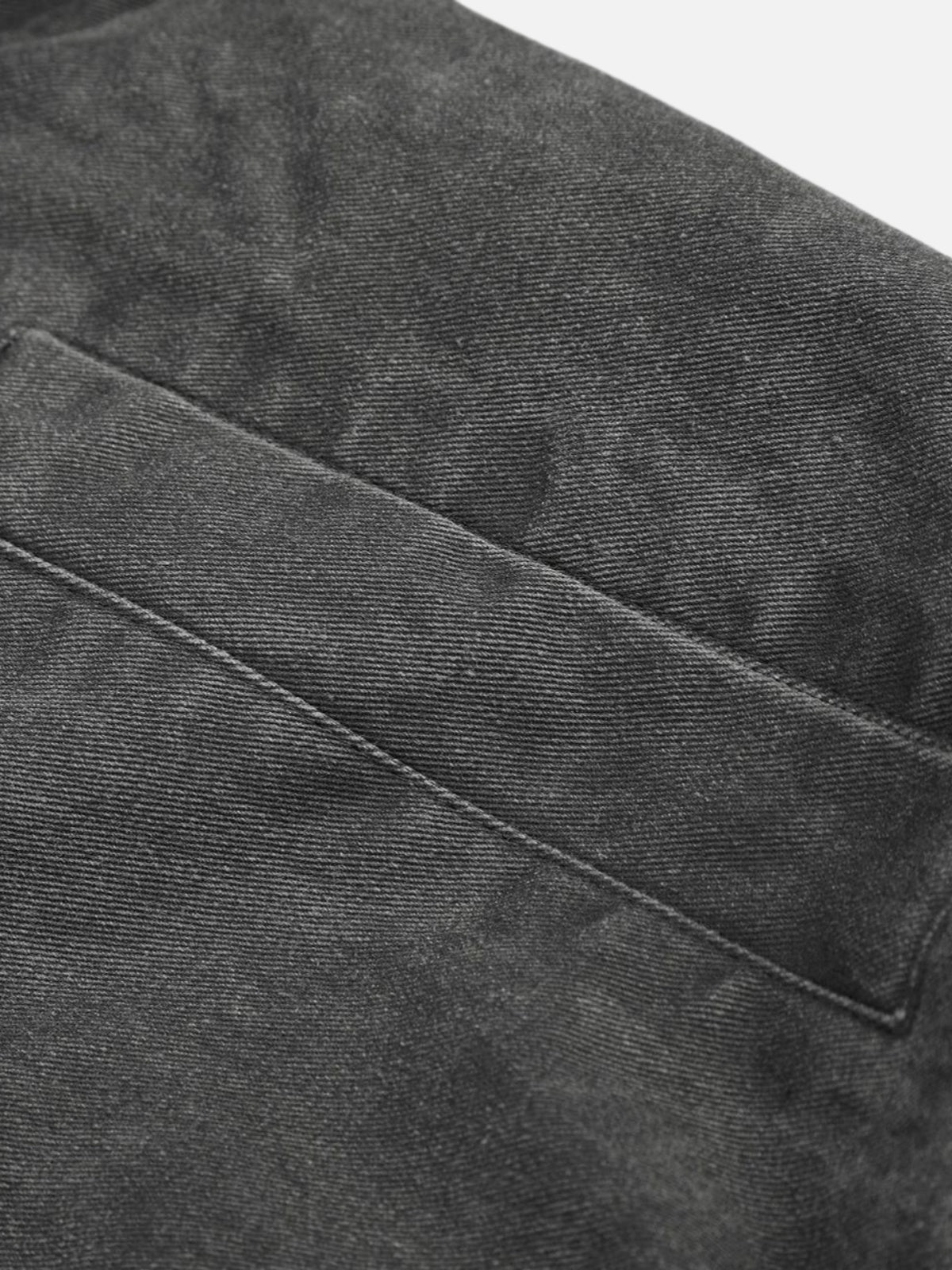 Haaura Contrast Collar Belted Jacket