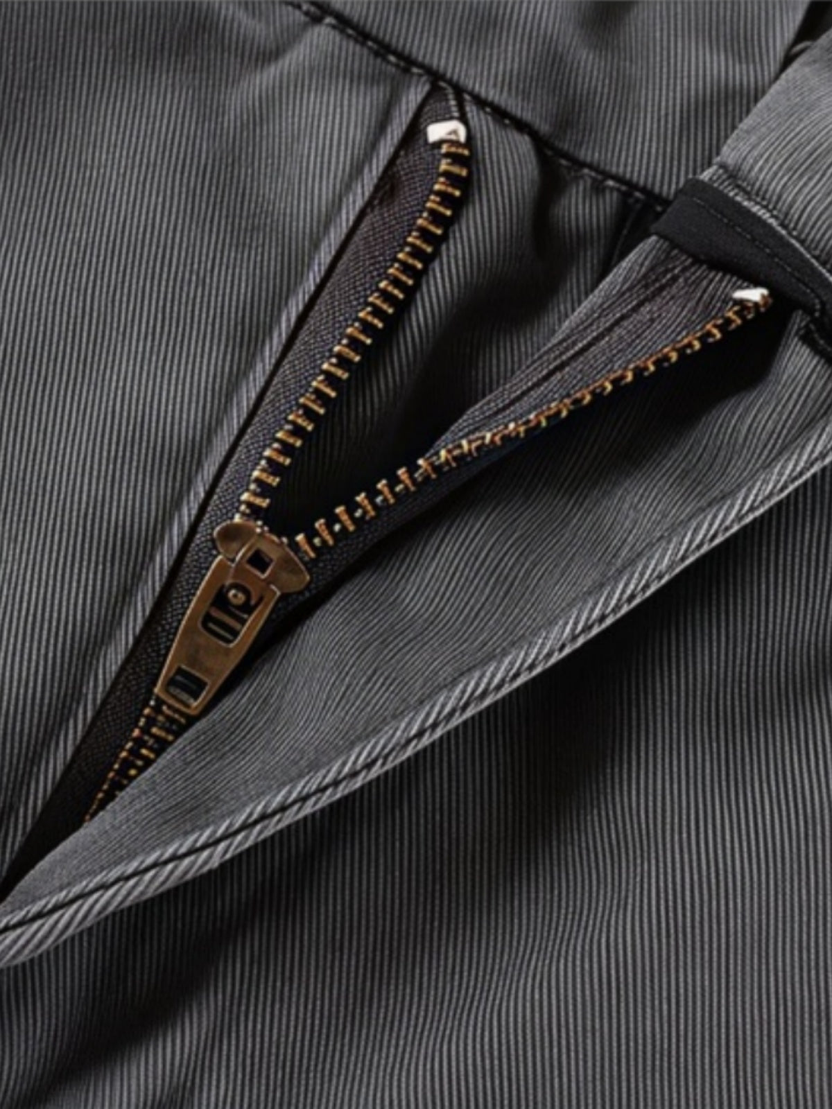 Haaura Cargo Baggy Barrel Pants