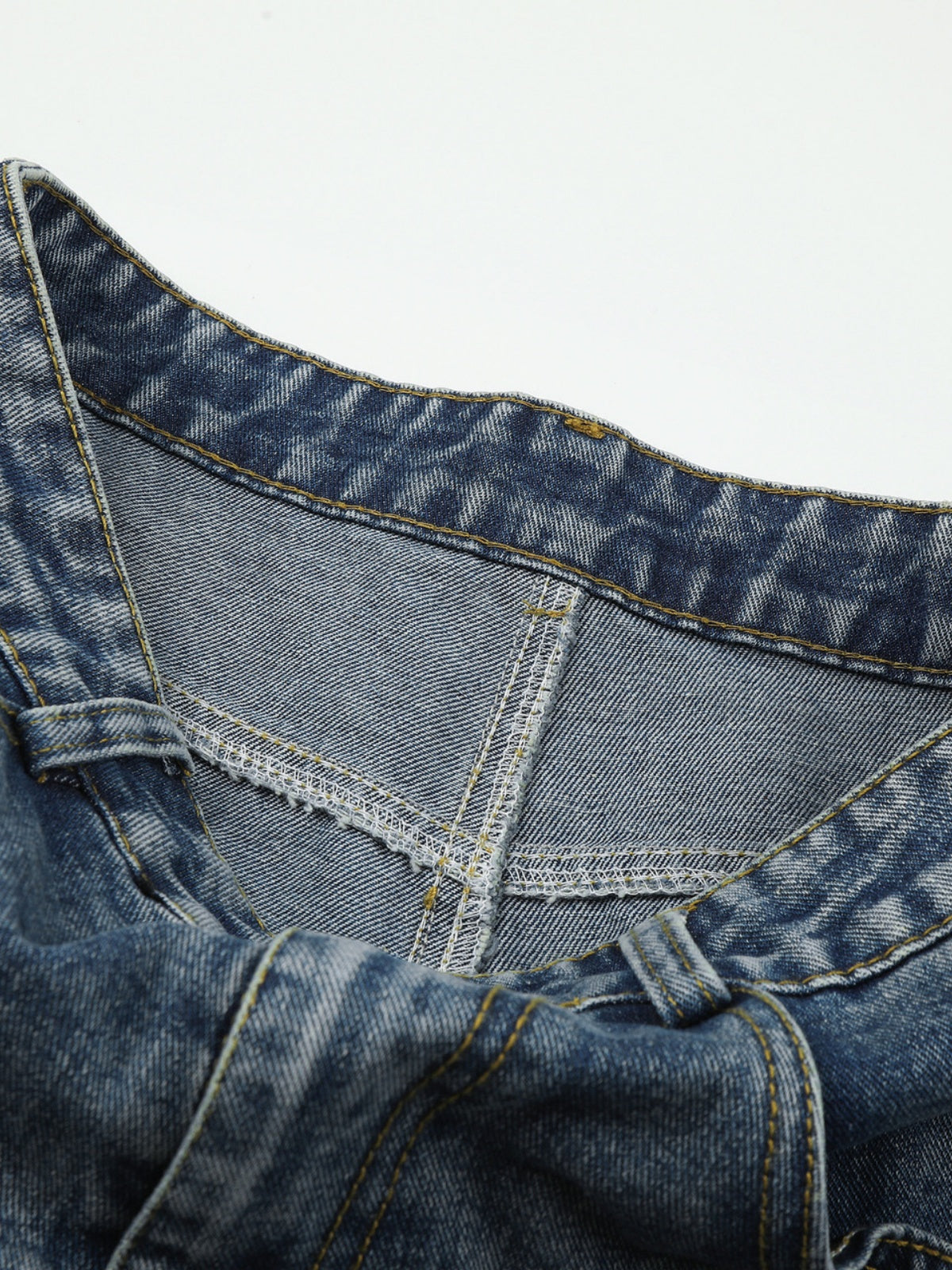 Haaura Buckle Strap Baggy Barrel Jeans