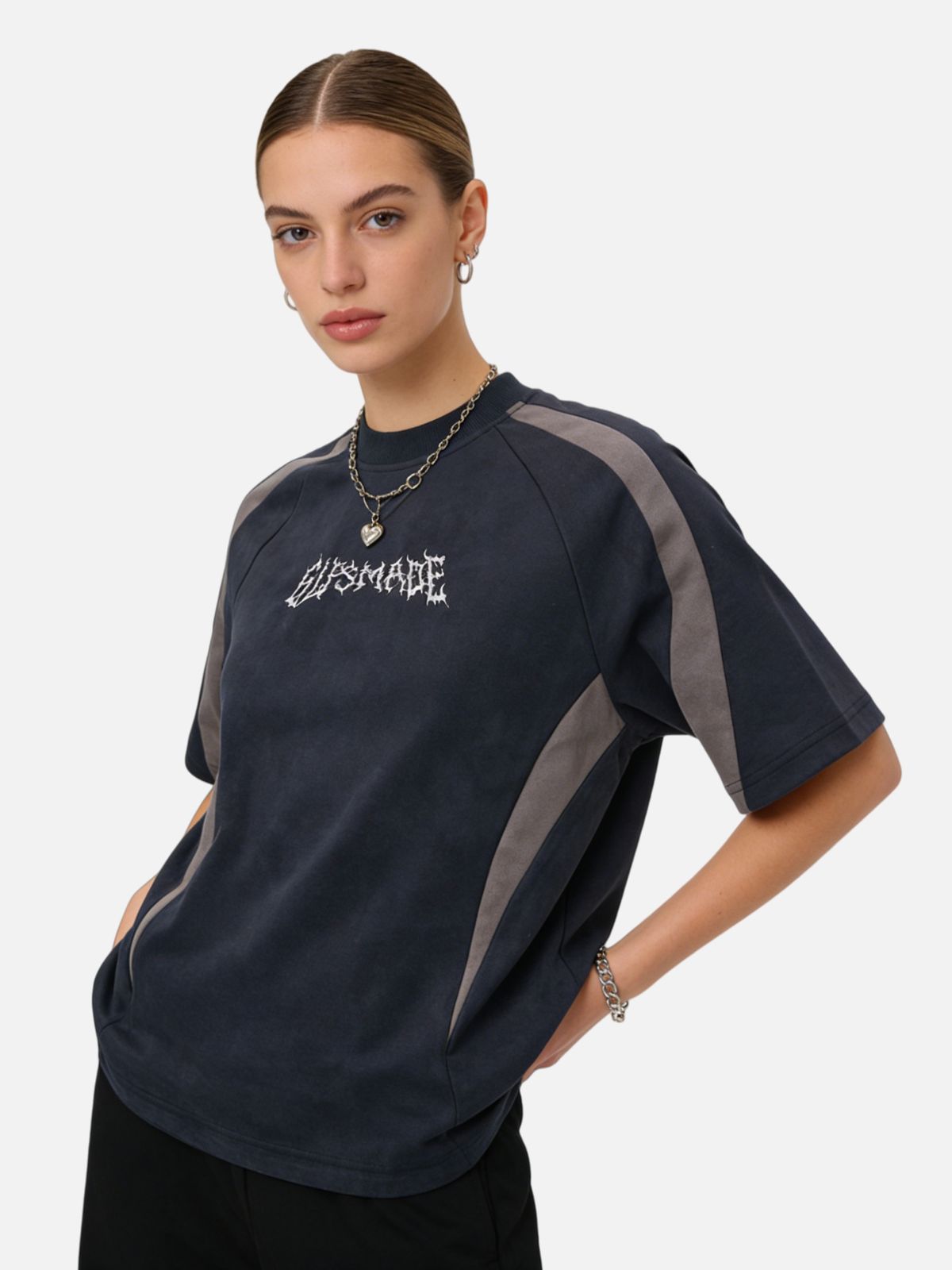 Haaura Contrast Stitch Tee