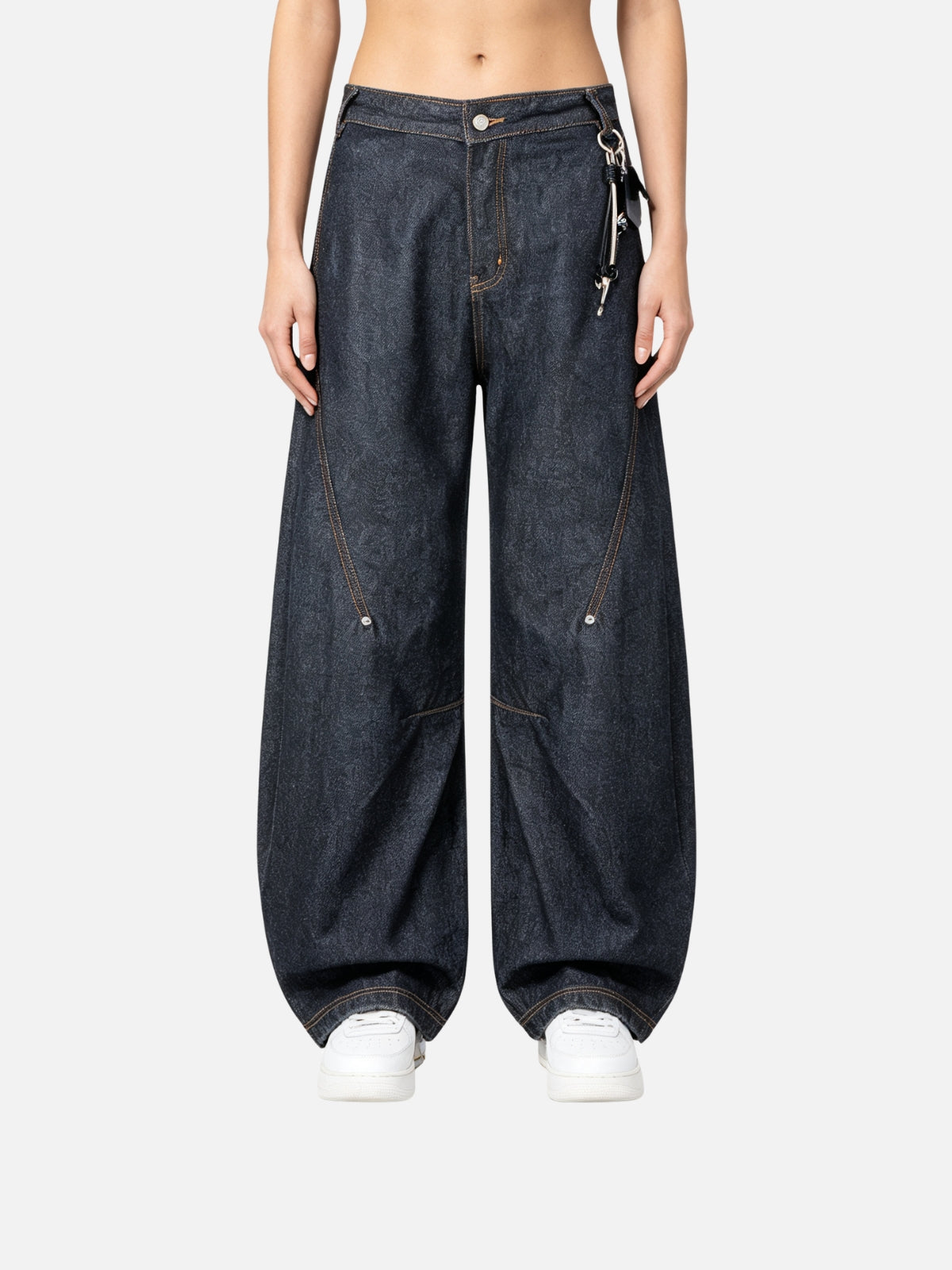 Haaura Contrast Stitch Buckle Baggy Barrel Jeans