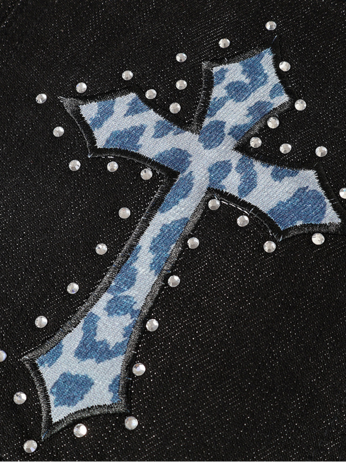 Haaura Cross-Embroidered Wide-Leg Jeans