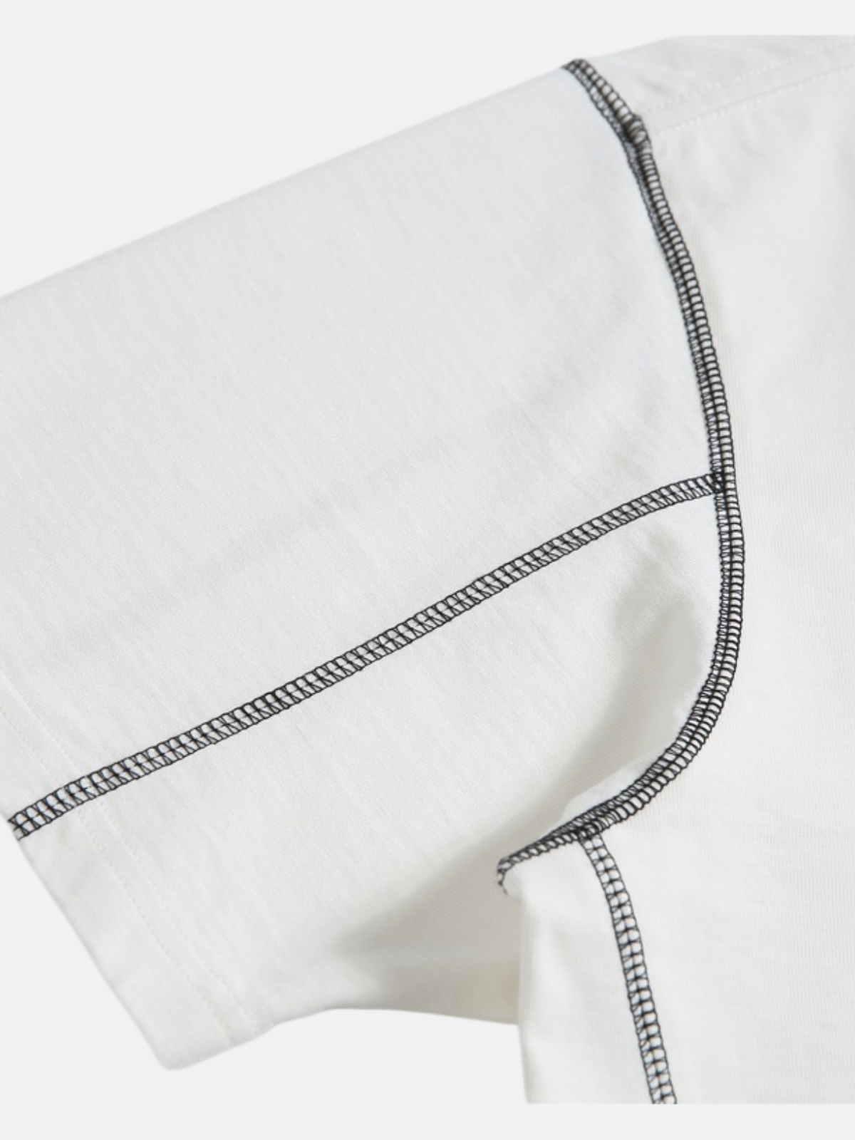 Haaura Contrast Stitch Pocket Relaxed Tee