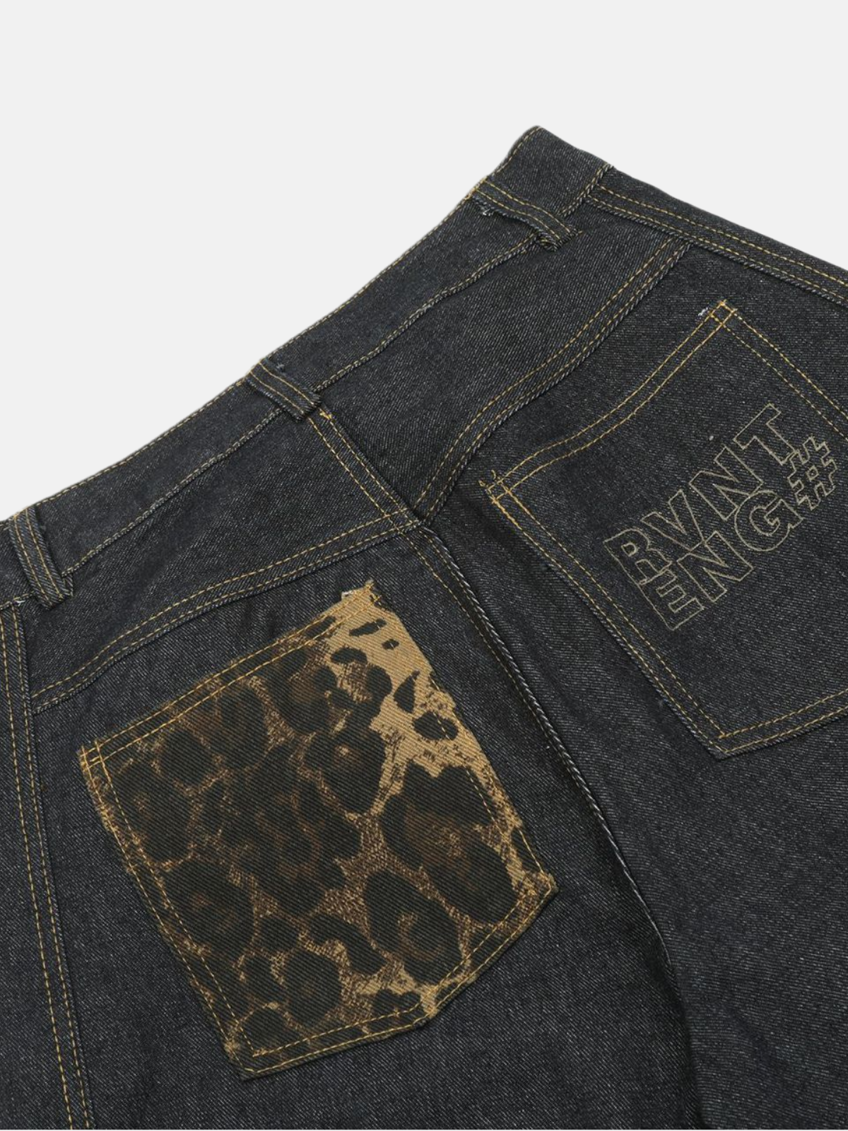 Haaura Patch Wide-Leg Jeans