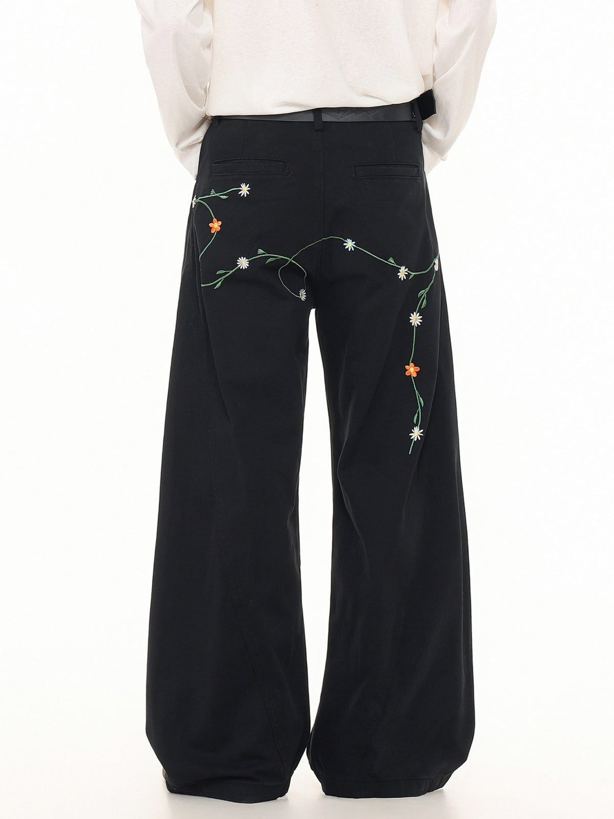 Haaura Botanical Floral Embroidery Baggy Pants
