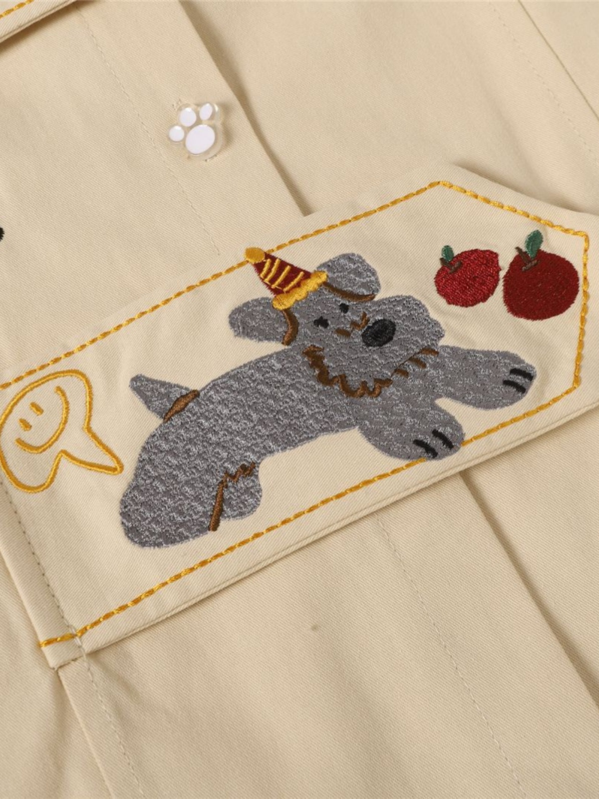 Haaura Vintage Dog Embroidered Contrast Collar Shirt